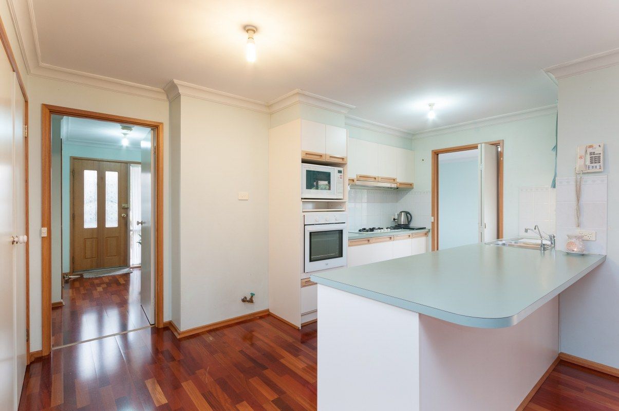 13 Surrey Court, CRAIGIEBURN, VIC 3064