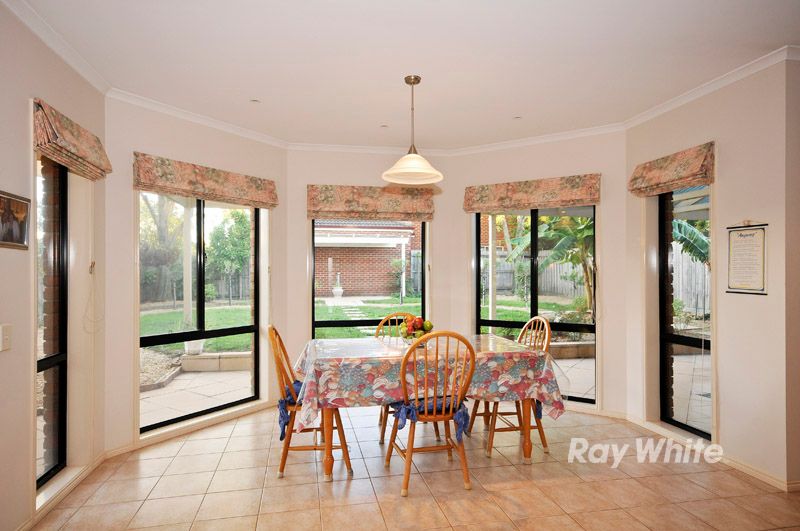 41 Carlisle Road, FERNTREE GULLY, VIC 3156