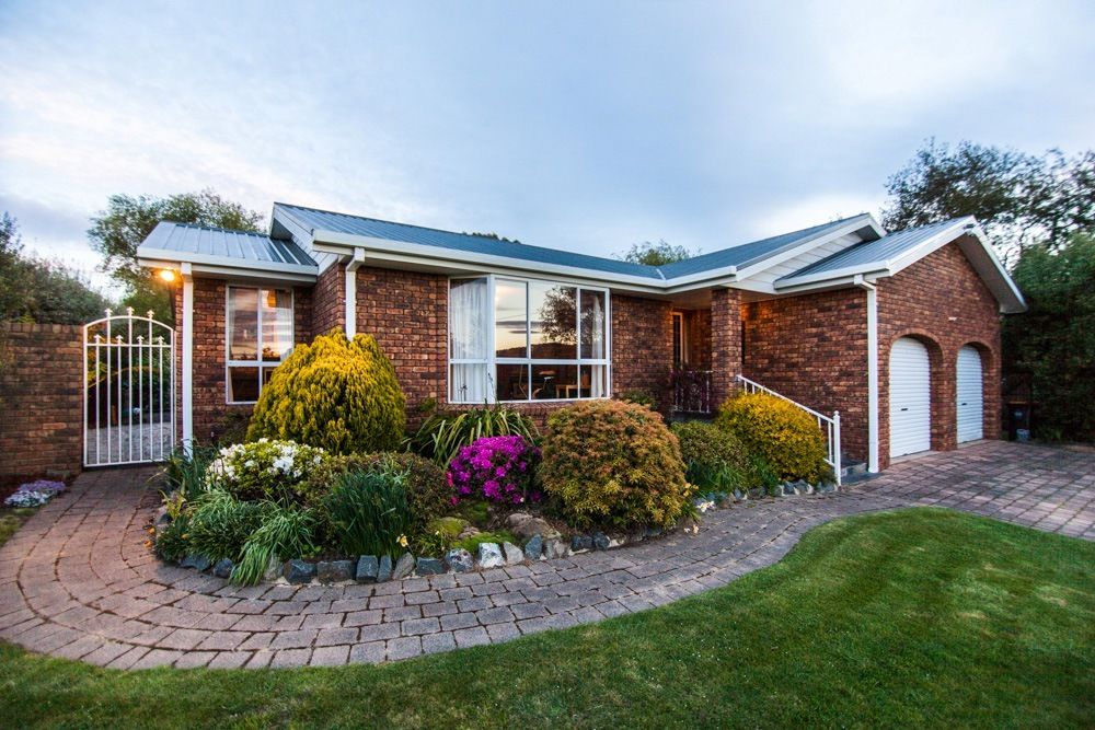 14 Bayview Drive, BLACKSTONE HEIGHTS TAS 7250