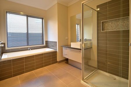21 BLAIMORE Way, MERNDA, VIC 3754