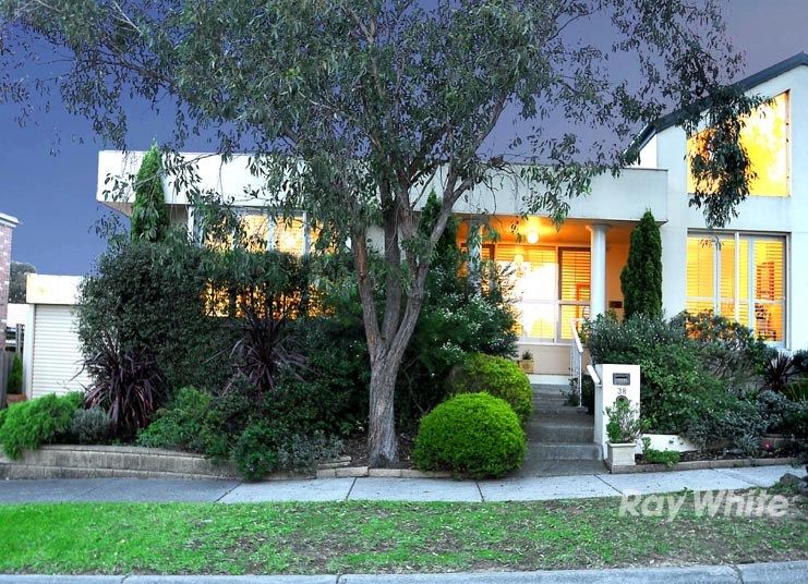 38 Aisbett Avenue, WANTIRNA SOUTH VIC 3152