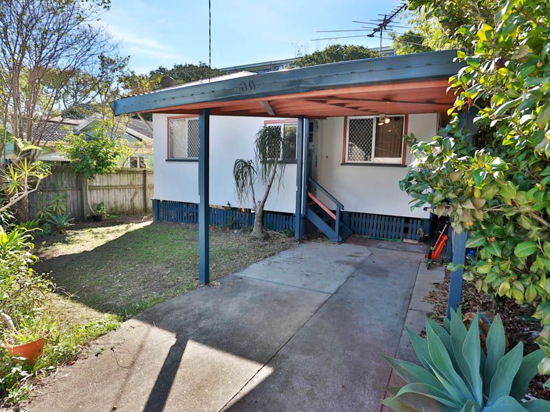 30 Louis Street, REDCLIFFE, QLD 4020