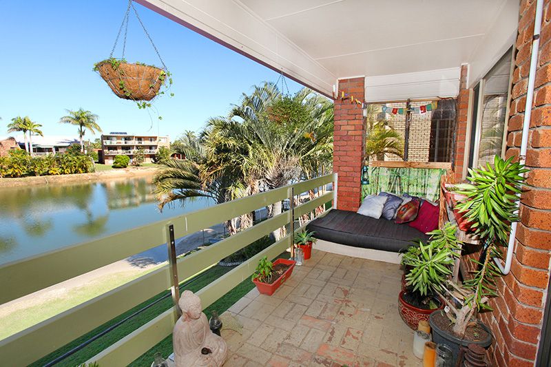 4/9 Barooga Crescent, MOOLOOLABA, QLD 4557