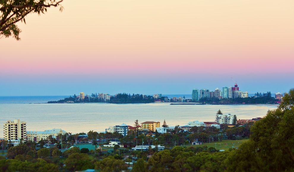 4 Illawarra Court, TUGUN QLD 4224