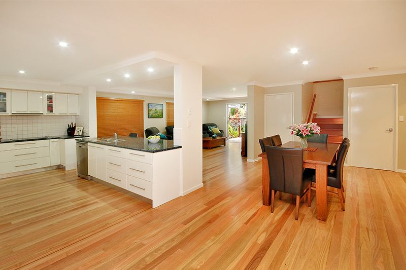 65 Oloway Crescent, ALEXANDRA HEADLAND, QLD 4572