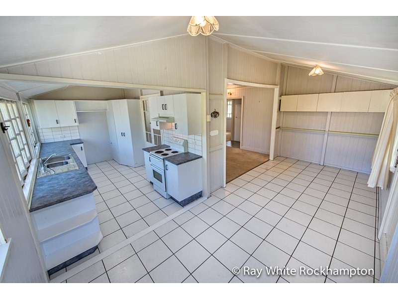 358 Salamanca Street, FRENCHVILLE, QLD 4701