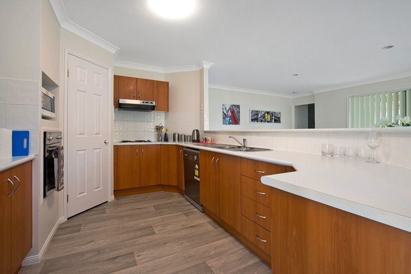 70 Bronzewing Crescent, DECEPTION BAY, QLD 4508