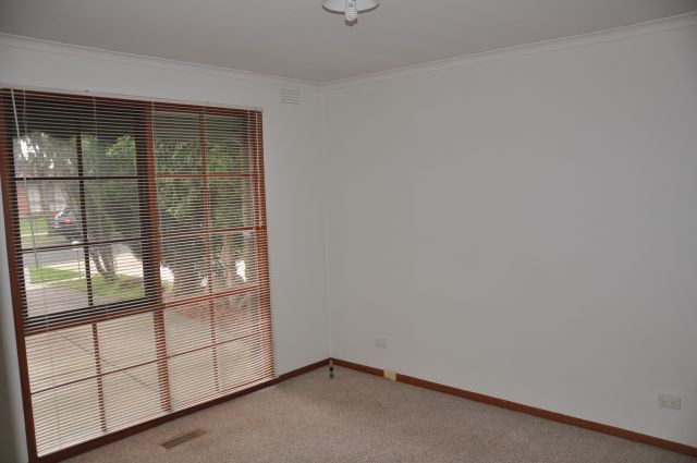 18 Henricks Court, MILL PARK, VIC 3082