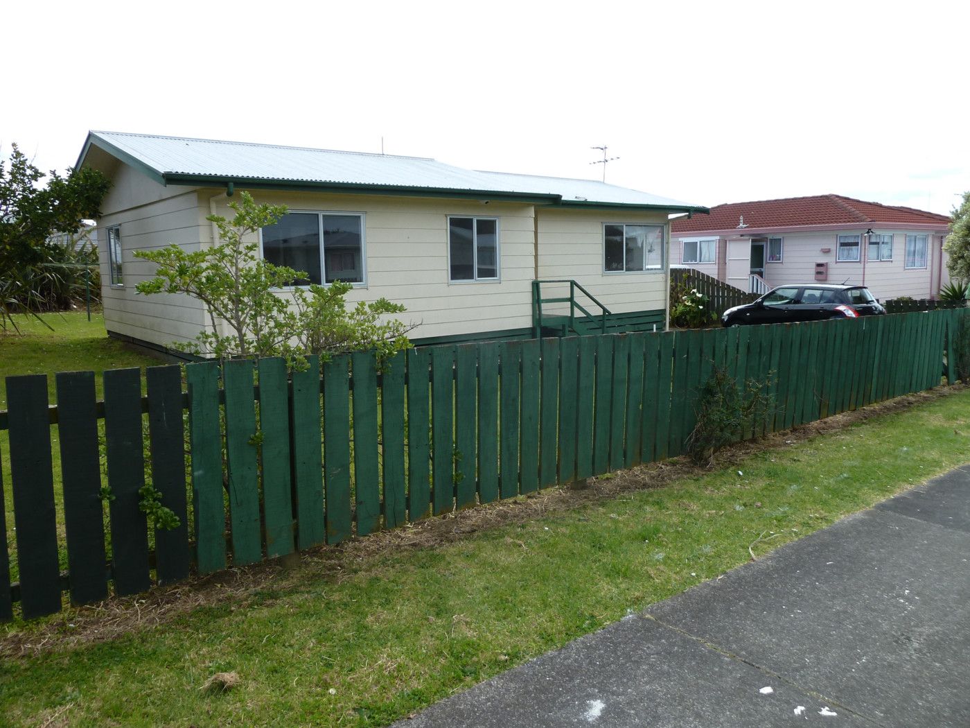 8 Dunstan Place, Otara, Manukau City