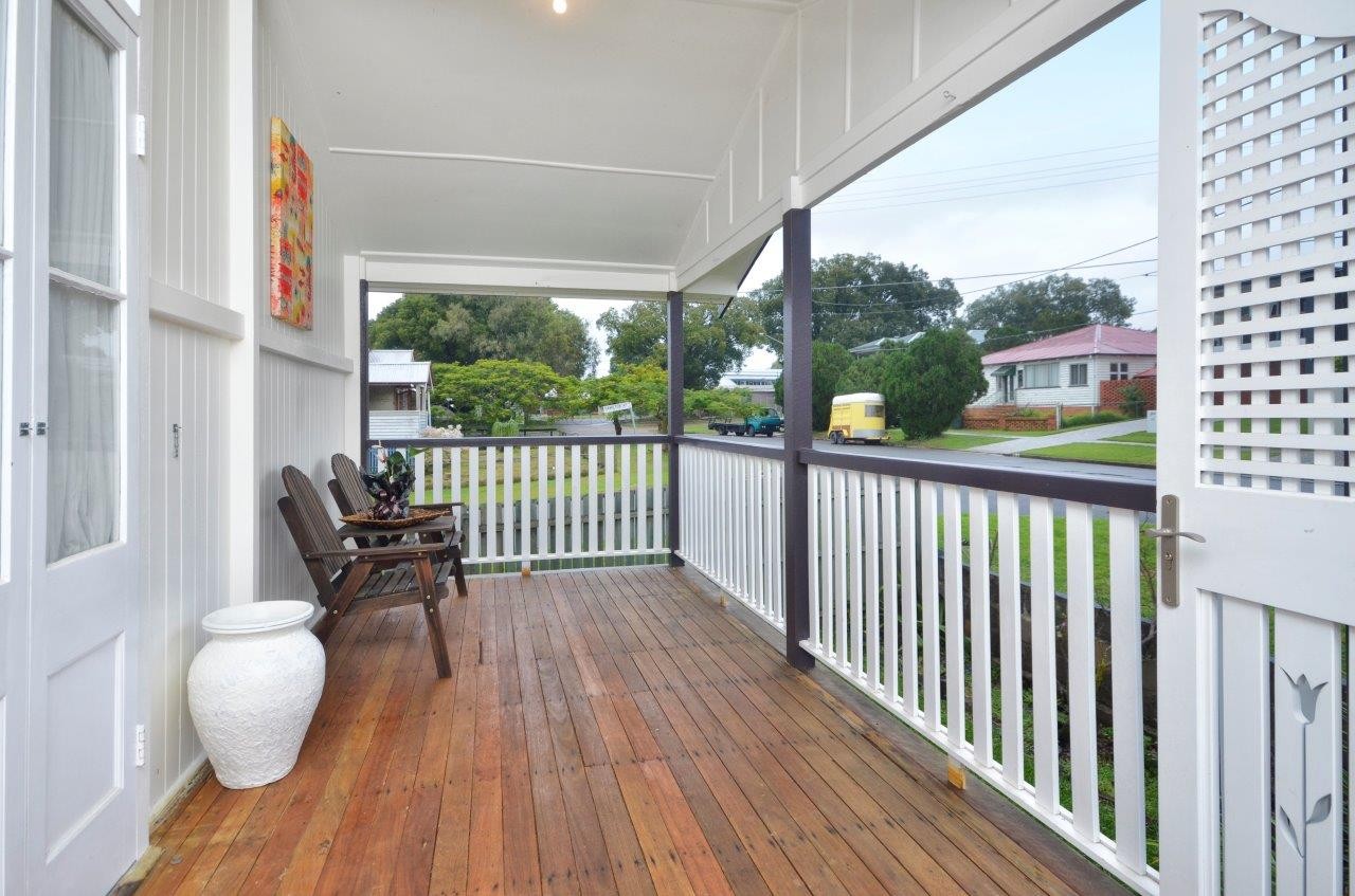 27 School Street, HENDRA, QLD 4011