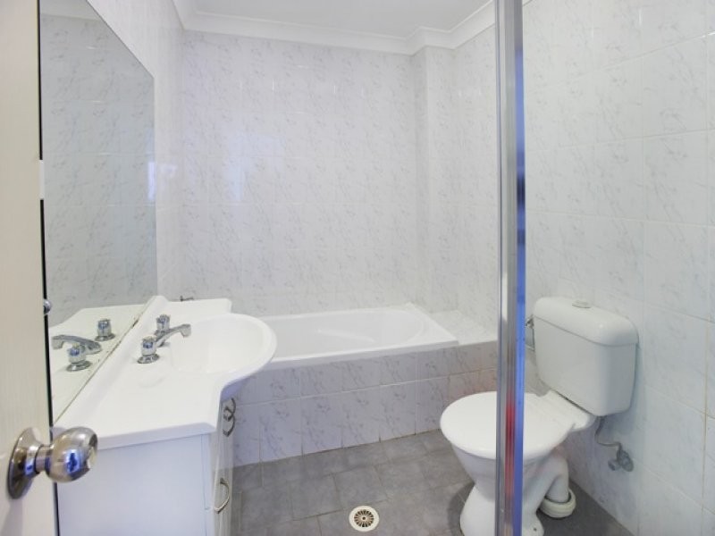 D18/88-98 Marsden Street, PARRAMATTA, NSW 2150