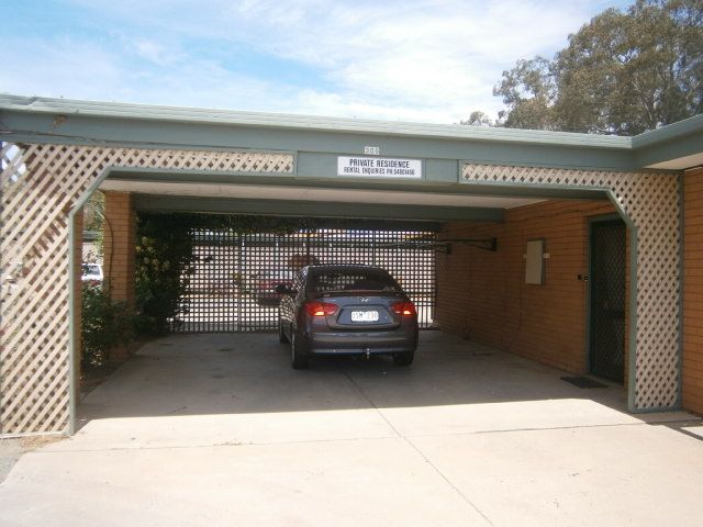 305 Ogilvie Avenue, ECHUCA, VIC 3564