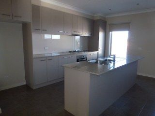 6A Centennial Park Drive, CRAIGIEBURN, VIC 3064