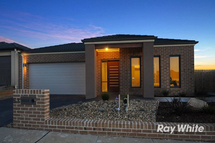 53 George Frederick Road, CRANBOURNE WEST, VIC 3977