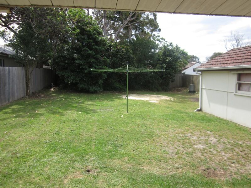 37 Frobisher Avenue, CARINGBAH, NSW 2229