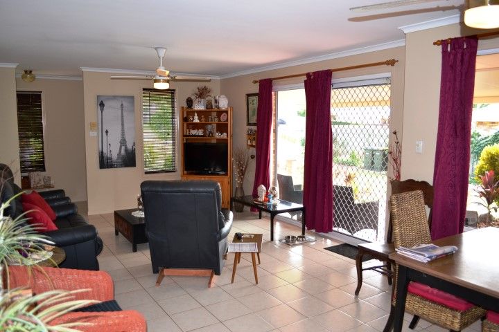 18 Banksia Park Drive, SCARNESS, QLD 4655
