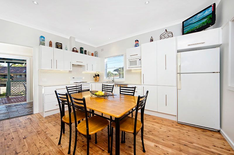 61 Linden Street, SUTHERLAND NSW 2232