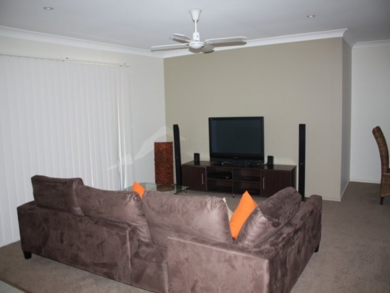 13 Palm Street, RACEVIEW, QLD 4305