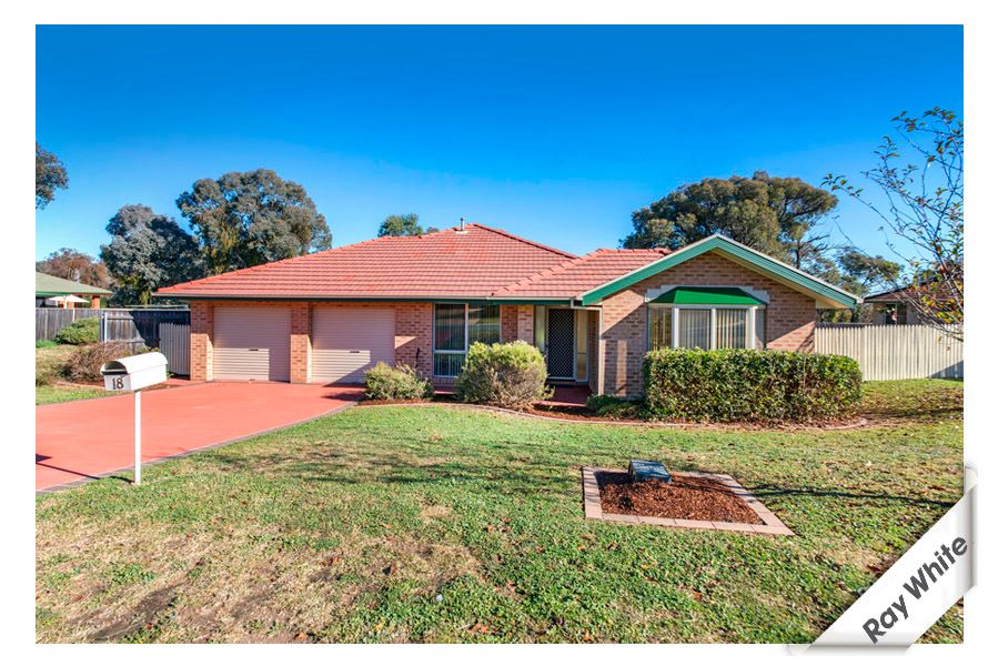 18 Freestone Crescent, JERRABOMBERRA NSW 2619
