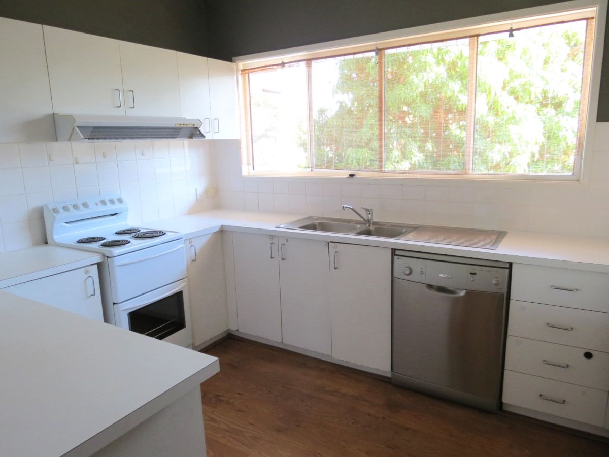 199 Borilla Street, EMERALD, QLD 4720