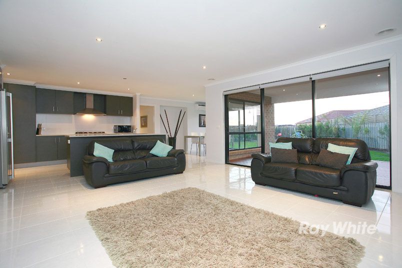 8 Lamada Street, LYNDHURST, VIC 3975