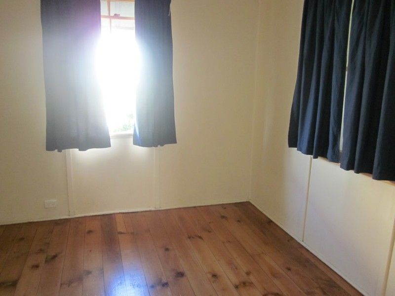 39 Woodend Road, WOODEND, QLD 4305