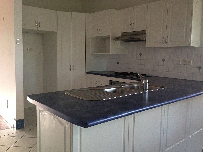 55  Prince Edward Drive, DAPTO, NSW 2530