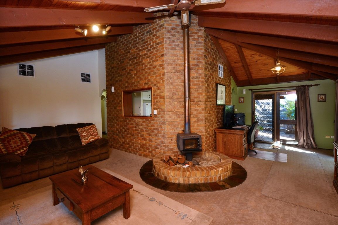 22 Darel Street, KINGSTHORPE, QLD 4400