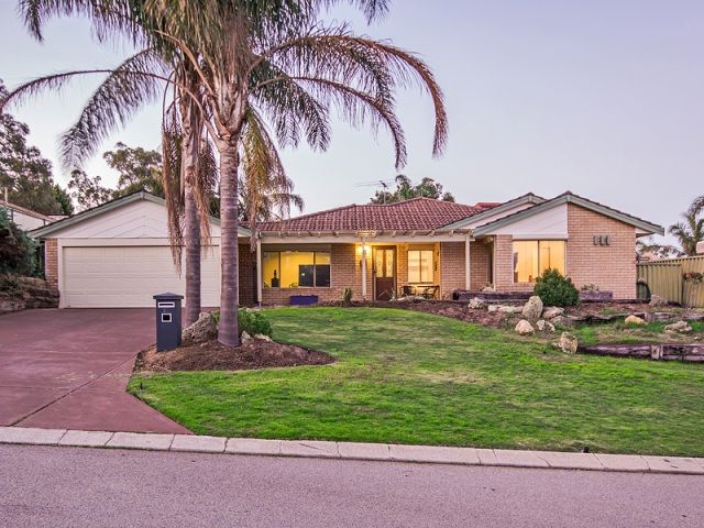 20 Shaw Mews, LEDA WA 6170