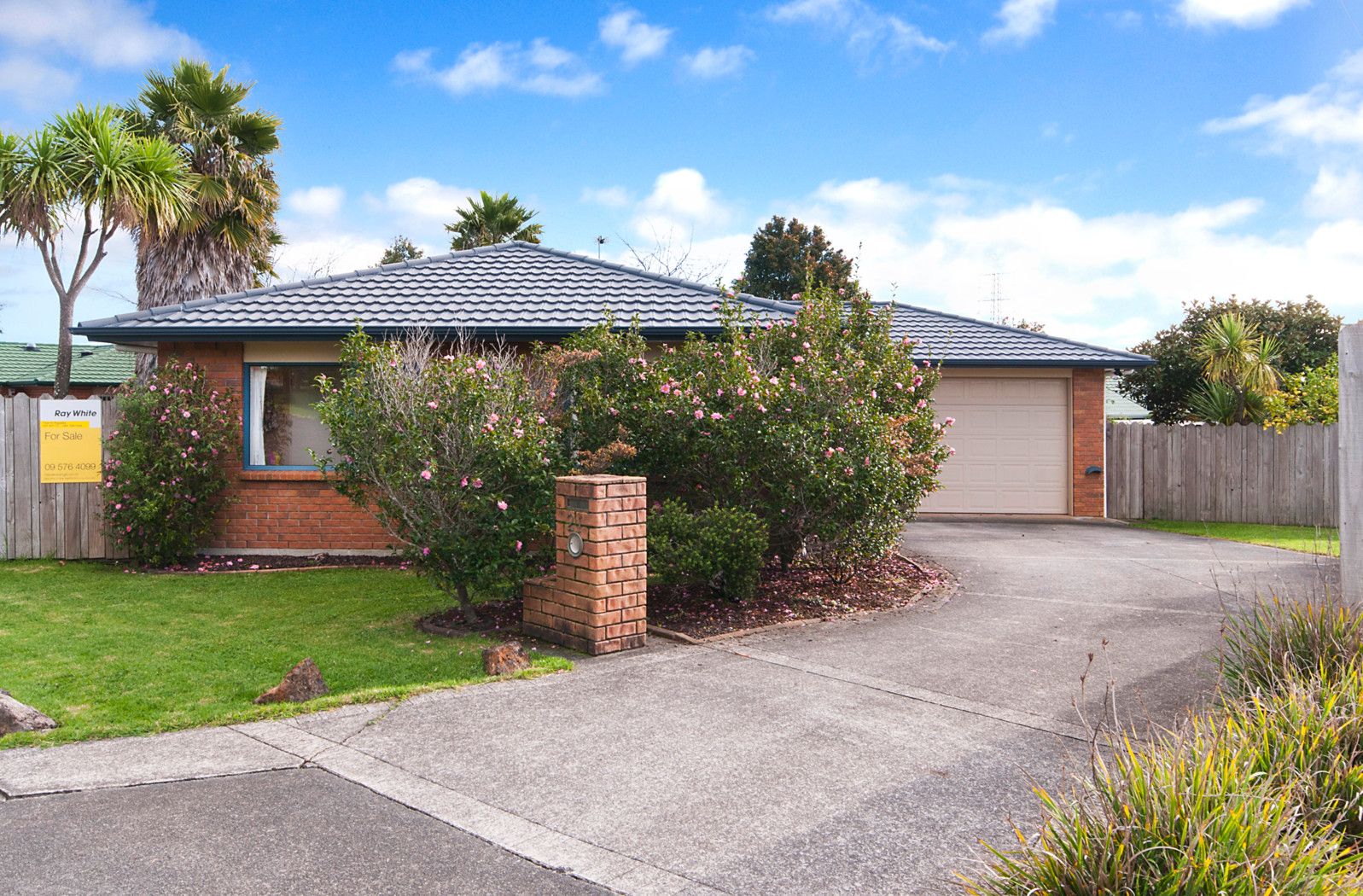 21 Eastland Road, FLAT BUSH, Manukau City