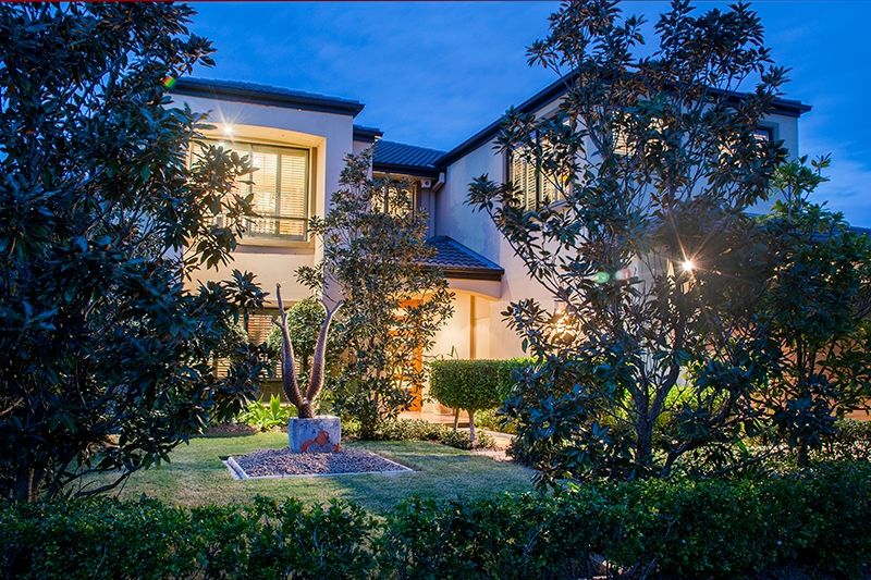 90 The Peninsula, HELENSVALE, QLD 4212