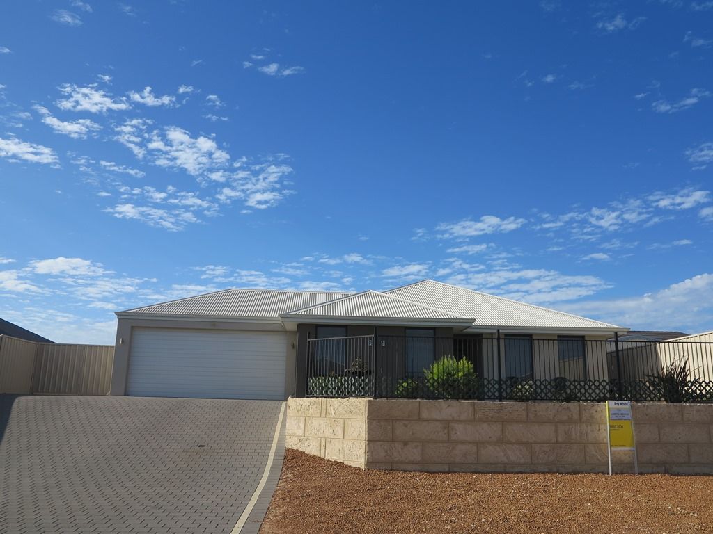 4 Garnet Brace, WANDINA, WA 6530