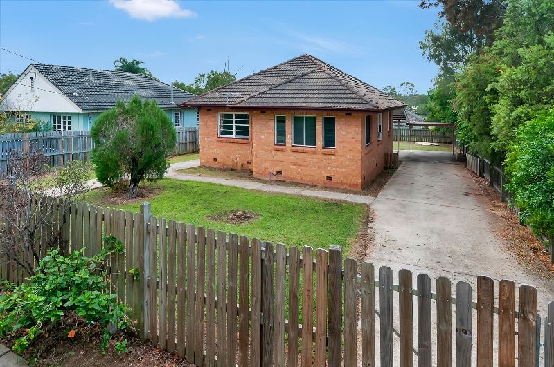 8 Toongarra Road, LEICHHARDT, QLD 4305
