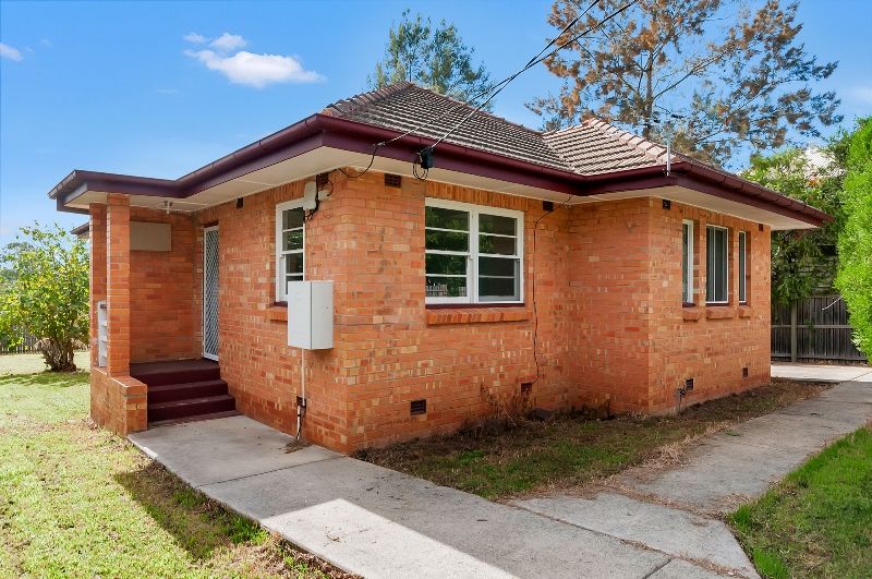 8 Toongarra Road, LEICHHARDT QLD 4305