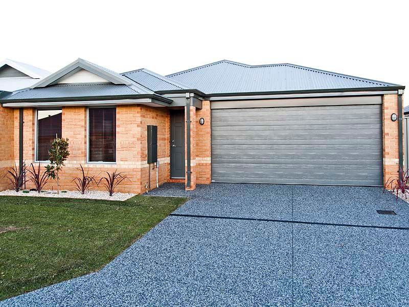 15 Blackfriars Meander, PIARA WATERS WA 6112