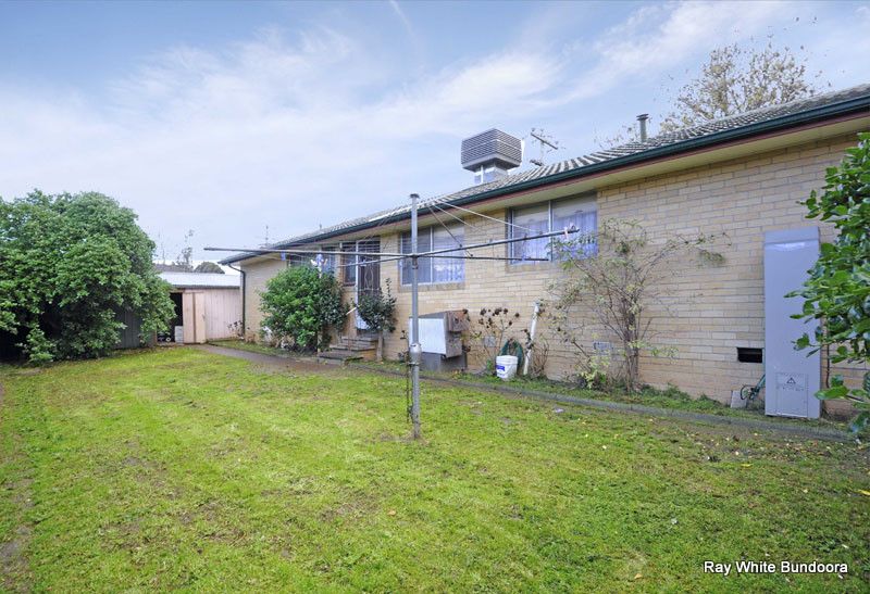17 Thornton Avenue, BUNDOORA, VIC 3083