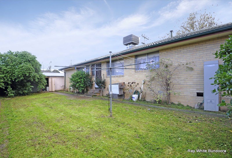 17 Thornton Avenue, BUNDOORA, VIC 3083