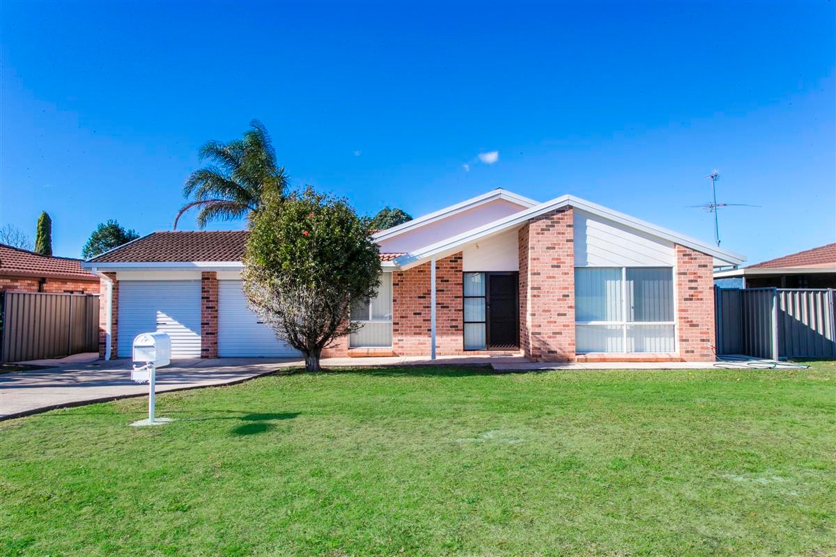 18 Redwood Place, CLAREMONT MEADOWS, NSW 2747