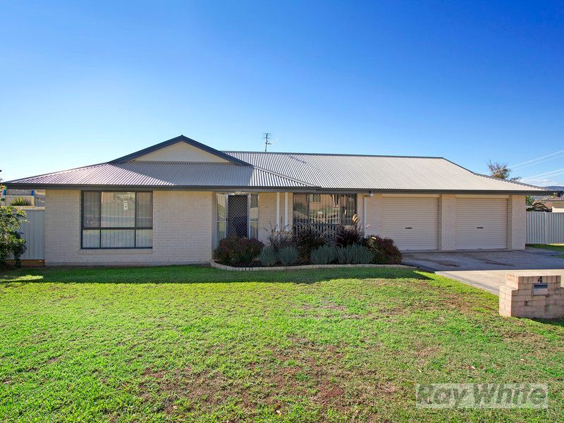 4 Warburton Drive, WESTDALE NSW 2340