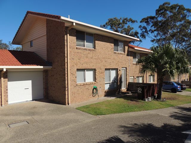15 Lane Court, MOUNT WARREN PARK QLD 4207