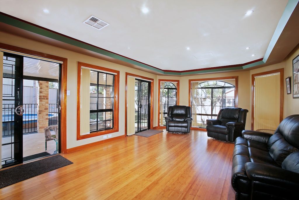 1 Wakelin Avenue, MOUNT PRITCHARD, NSW 2170
