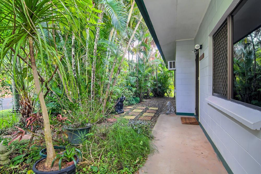 CARAVONICA, QLD 4878
