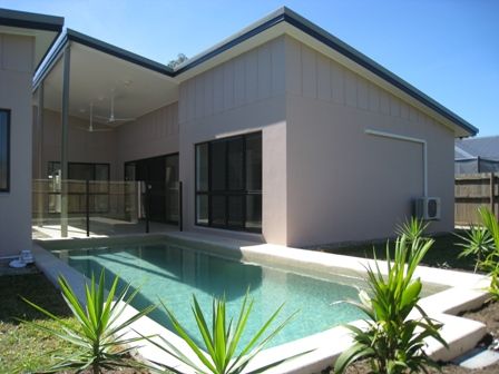 71 Roberts Drive, TRINITY BEACH, QLD 4879