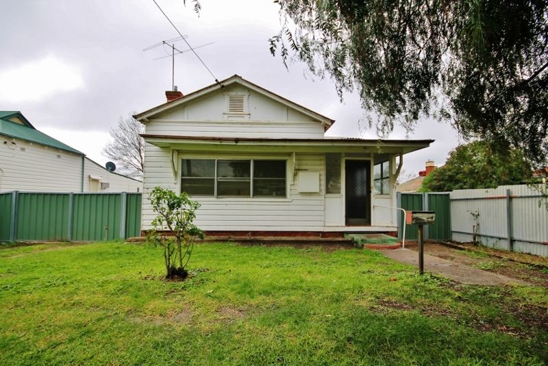 21 Ripon Street, YOUNG NSW 2594
