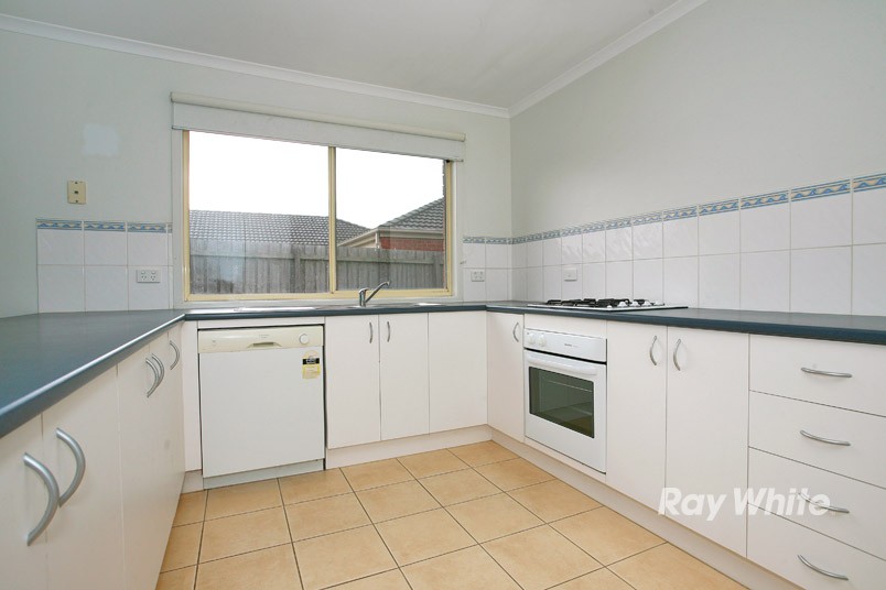15 Incana Court, CRANBOURNE WEST, VIC 3977