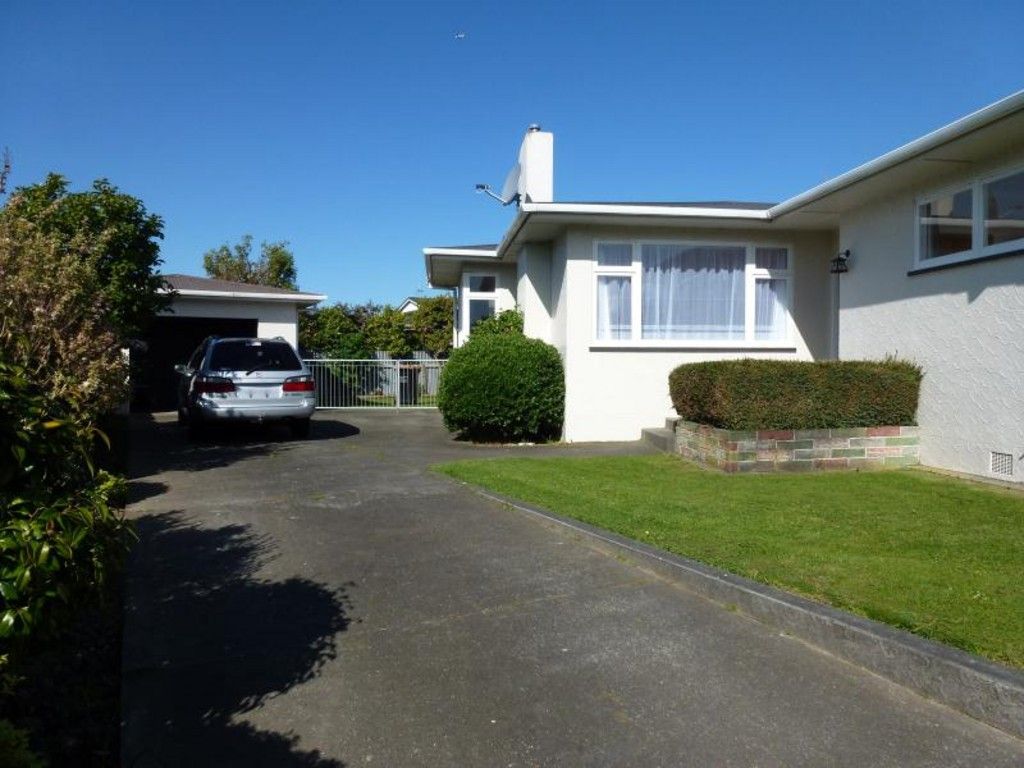 6 Luton Street, HOKOWHITU, Palmerston North City