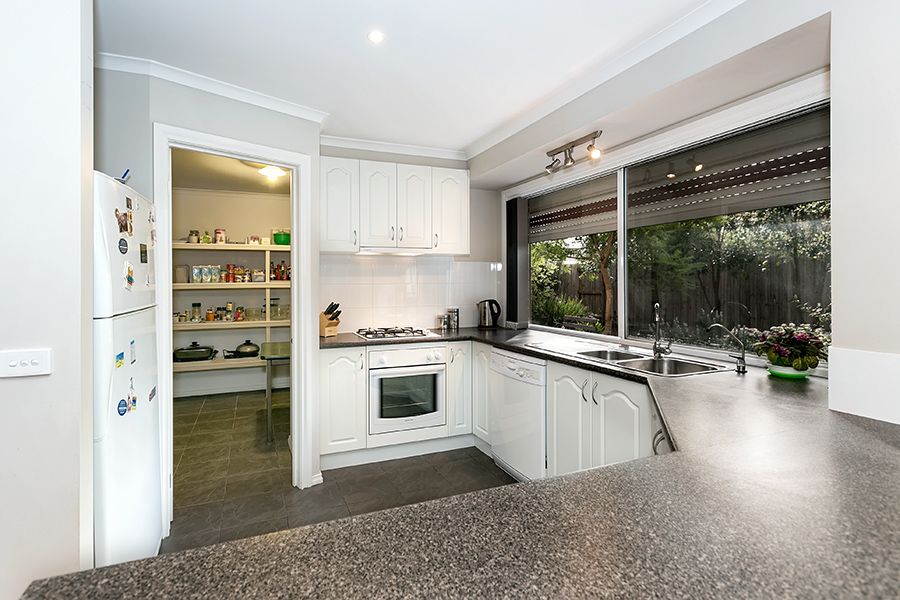 3 Spring Close, MELTON WEST, VIC 3337