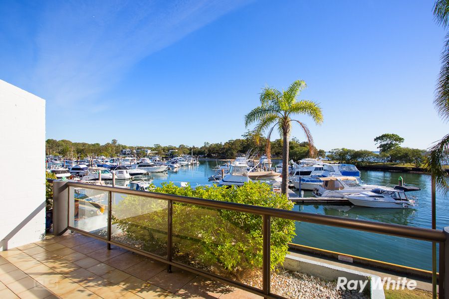 10/9-11 Spinnaker Drive, SANDSTONE POINT, QLD 4511