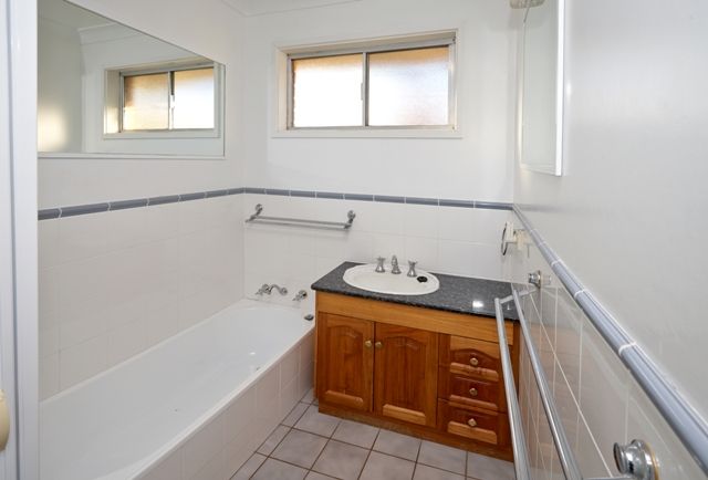 13 Bavaria Street, WAGGA WAGGA, NSW 2650