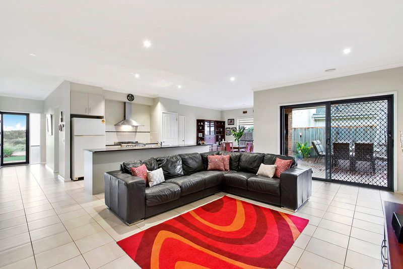 3 Observation Court, WATERWAYS, VIC 3195